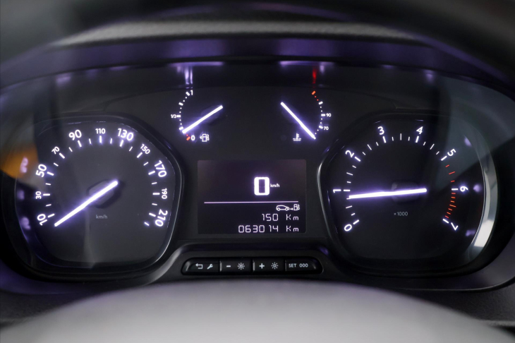 Peugeot Expert 2,0 HDI 106kW L3 CZ DPH