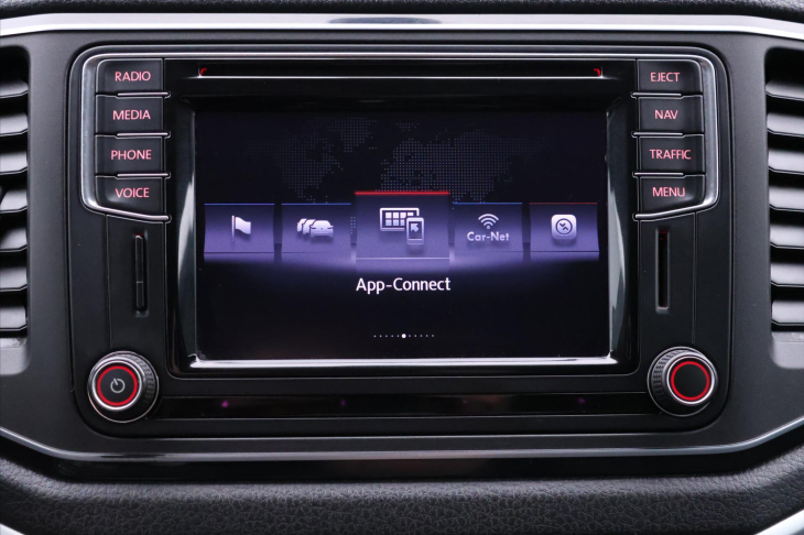 Volkswagen Amarok 3,0 TDI V6 Highline DPH Navi