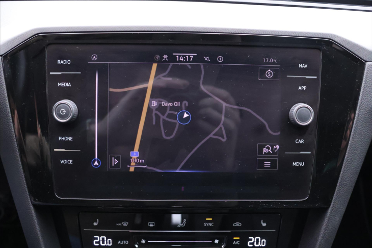 Volkswagen Passat 2,0 TDI 110kW DSG Navi DPH