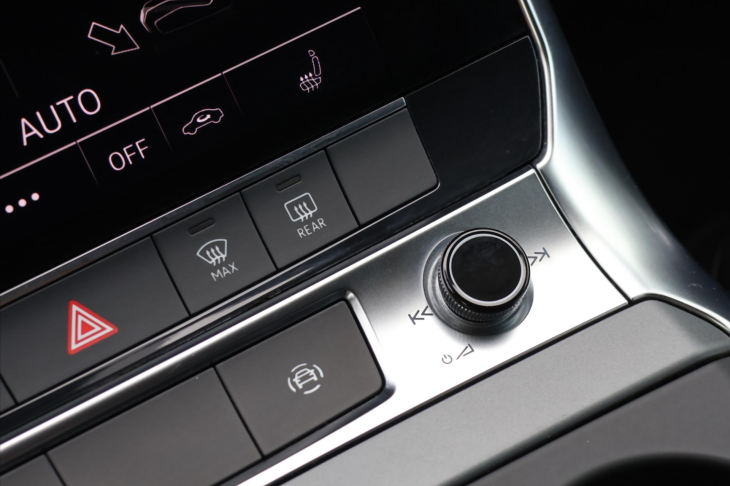 Audi A6 2,0 45 TFSI 180kW S tronic DPH