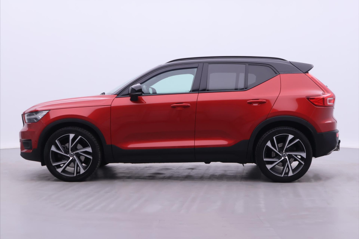 Volvo XC40 2,0 182KW R-DESIGN Kamera DPH