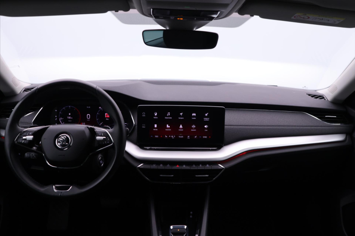 Škoda Octavia 2,0 TDI 110kW DSG Style DPH CZ