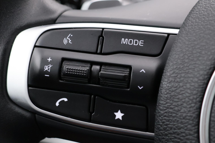 Kia Sportage 1,6 T-Gdi 118kW Exclusive DPH