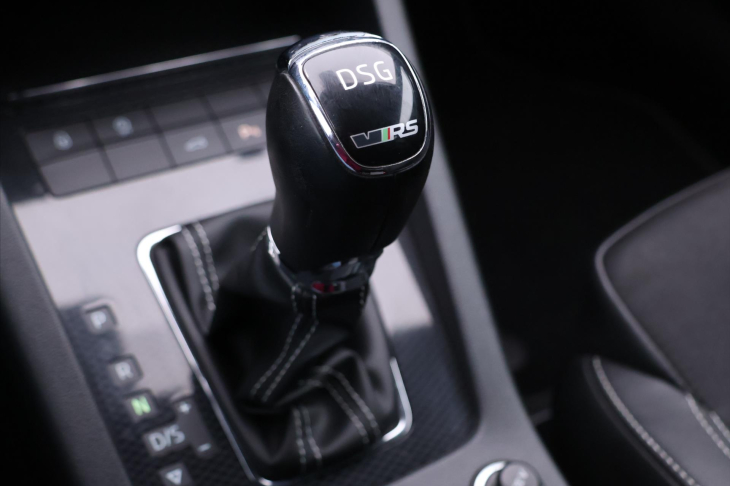 Škoda Octavia 2,0 TDI DSG RS Xenon Panorama