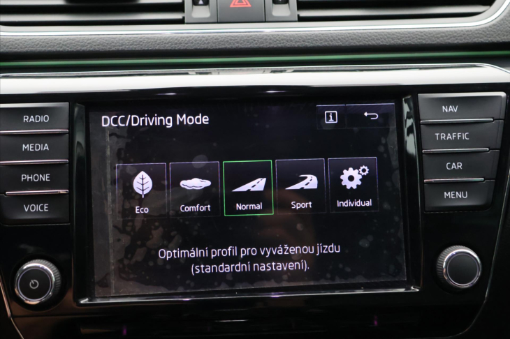 Škoda Superb 2.0 TSI 206kW DSG CZ L&K