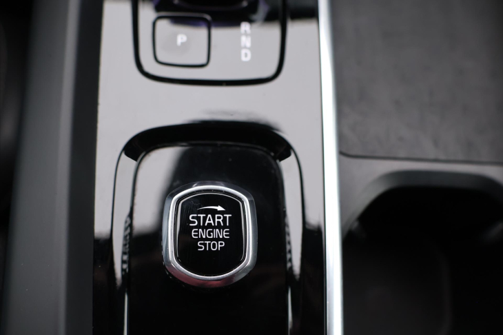 Volvo XC60 2,0 B5 AWD Plus Black Ed. AT