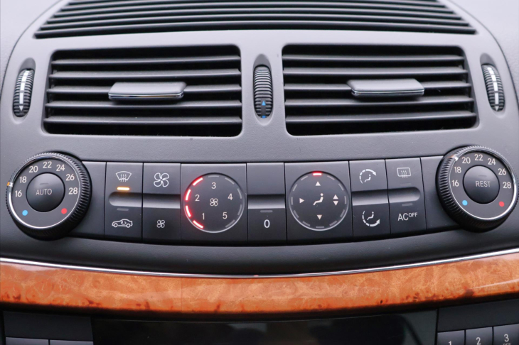 Mercedes-Benz Třídy E 2,2 220CDI 110kW Aut. Elegance