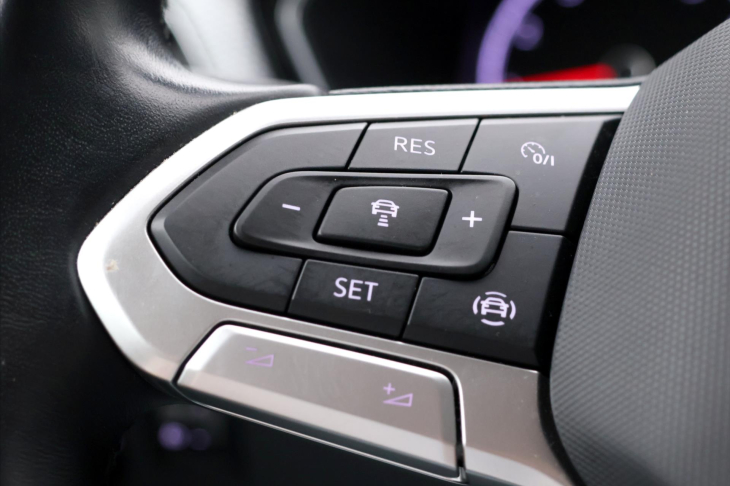 Volkswagen T-Cross 1,0 TSI 81kW Life Aut.klima Tažné