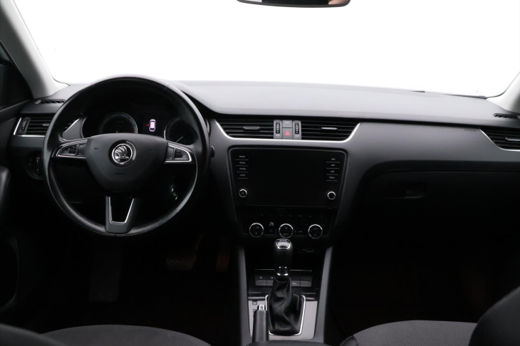 Škoda Octavia 1,5 TSI 96kW G-Tec DSG CZ DPH