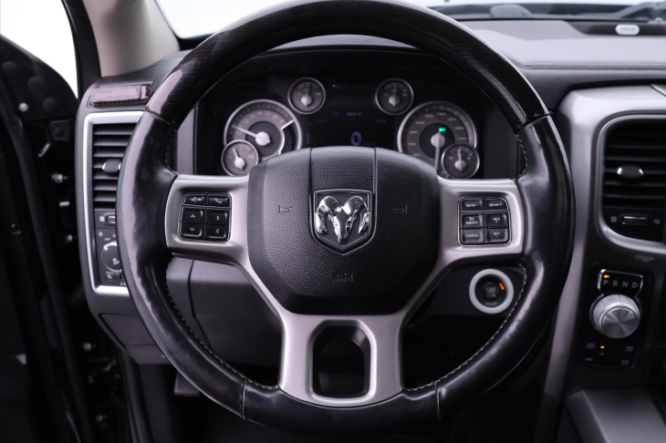 Dodge RAM 5,7 HEMI 1500 Longhorn cab 4x4