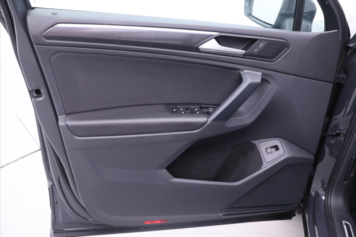 Volkswagen Tiguan 2,0 TSI 140kW DSG 4M CZ DPH