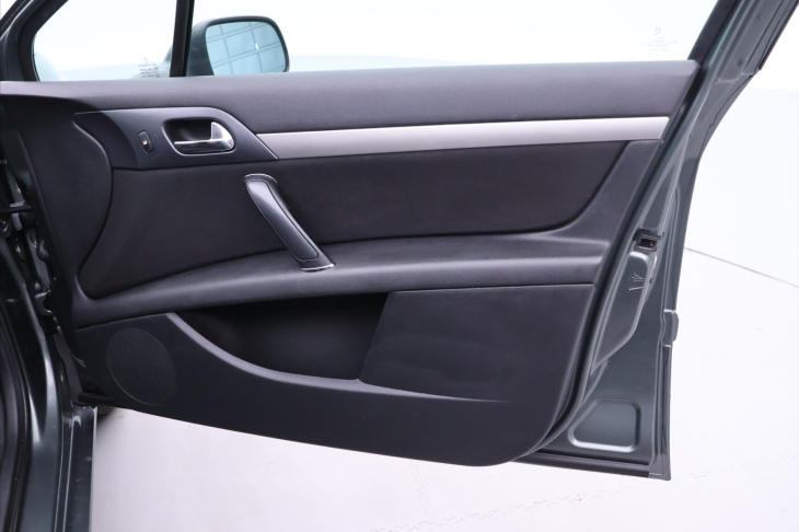 Peugeot 407 1,8 16V 92kW Aut.klima CZ