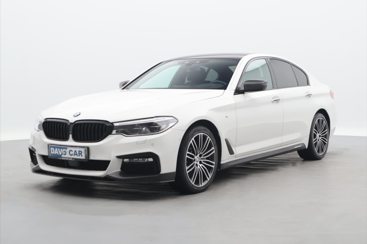 BMW Řada 5 3,0 530d 195kW xDrive CZ