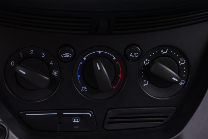 Ford C-MAX 1,6 Ti-VCT 92kW Klima CZ