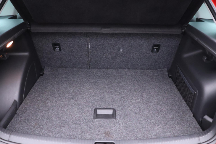 Škoda Rapid 1,2 TSI 77kW Style Plus Xenon