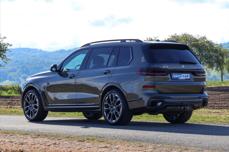 BMW X7 3,0 40d 250kW Xdrive M-Paket DPH