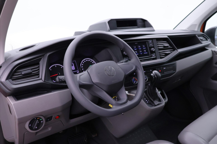 Volkswagen Transporter 2,0 TDI 110kW DSG L2 Klima DPH