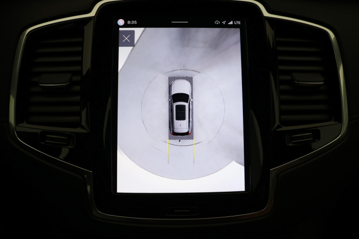 Volvo XC90 2,0 B5 173kW AWD Plus Bright CZ DPH