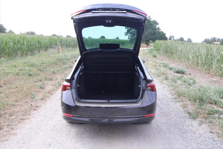 Škoda Octavia 2,0 TDI 110kW Style DSG DPH CZ