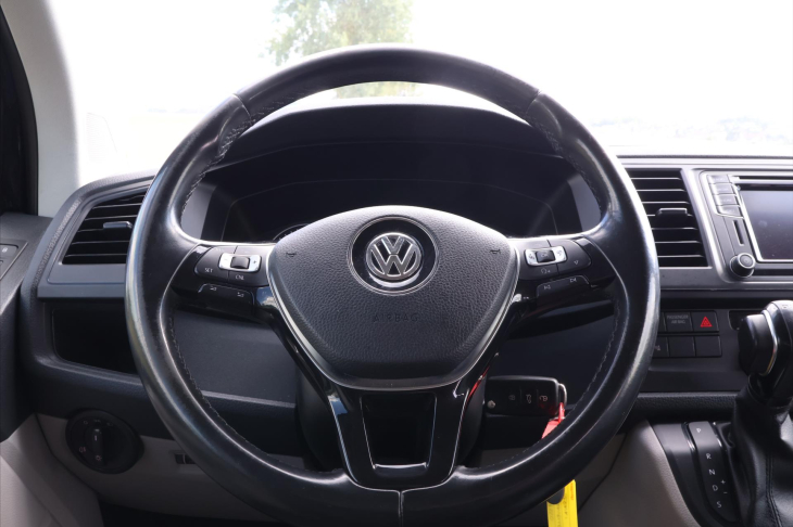 Volkswagen Caravelle 2,0 TDI 150kW DSG 8Míst Comfort