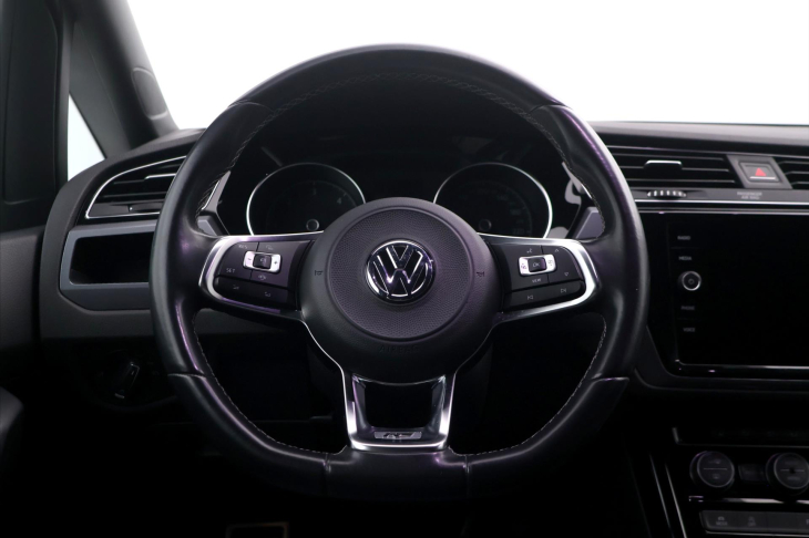 Volkswagen Touran 2,0 TDI 110kW R-Line DSG CZ