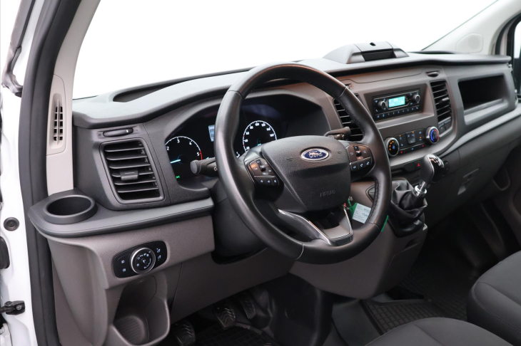 Ford Transit Custom 2,0 TDCi 96 kW Dílna DPH Tažné