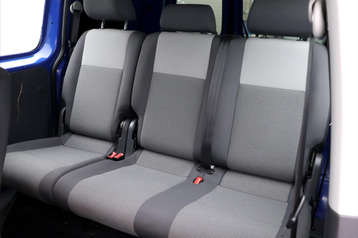 Volkswagen Caddy 2,0 TDI 4x4 Klima 5-Míst CZ