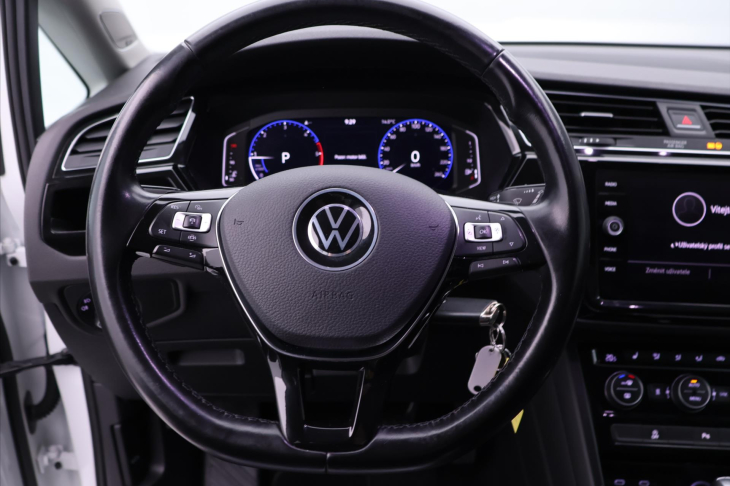 Volkswagen Touran 2,0 TDI 110kW DSG Matrix DPH