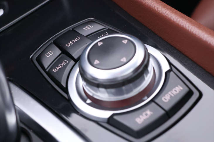 BMW Řada 5 3,0 530D 180kW xDrive Aut. GT