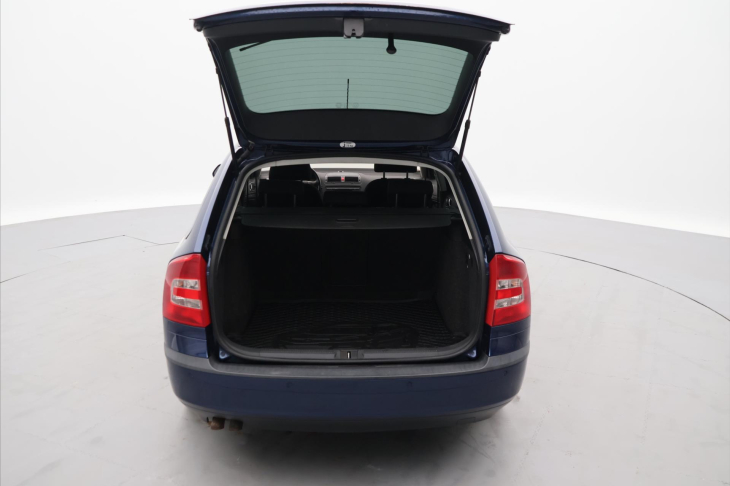 Škoda Octavia 2.0 TDI 103kW Elegance Webasto