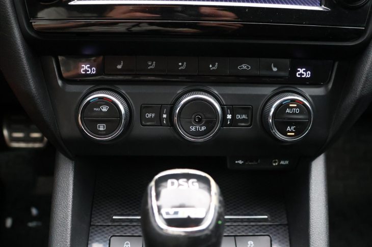 Škoda Octavia 2,0 TDI RS 135kW DSG CZ