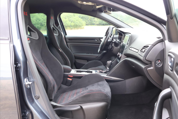 Renault Mégane 1,8 RS 300 Trophy Aut. CZ