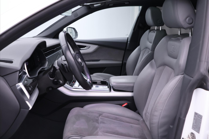 Audi Q8 3,0 250 kW ,4x4 ,Mild -Hybrid, DPH