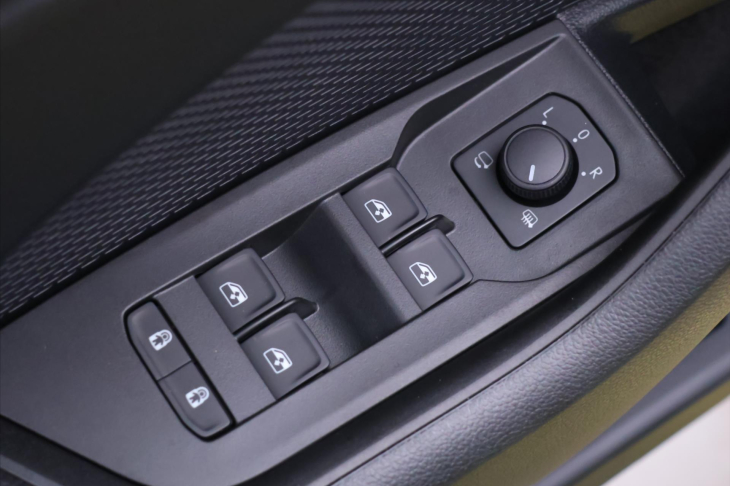 Škoda Octavia 2,0 TSI DSG RS DPH 1.maj CZ