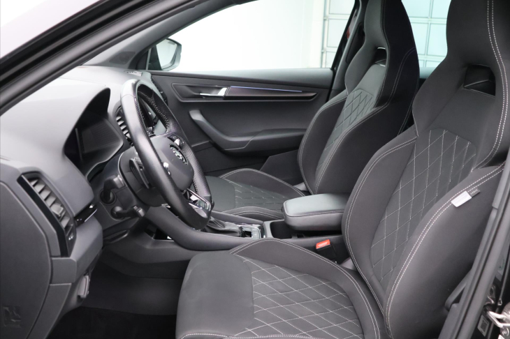 Škoda Karoq 2,0 TDI DSG 4x4 Sportline DPH