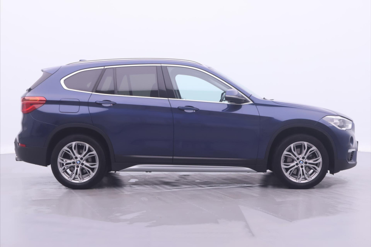 BMW X1 2,0 20i xDrive 141kW Aut. CZ