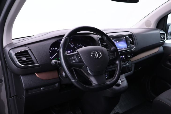 Toyota ProAce Verso 2,0 D 130kW Aut. 8-Míst L2 DPH