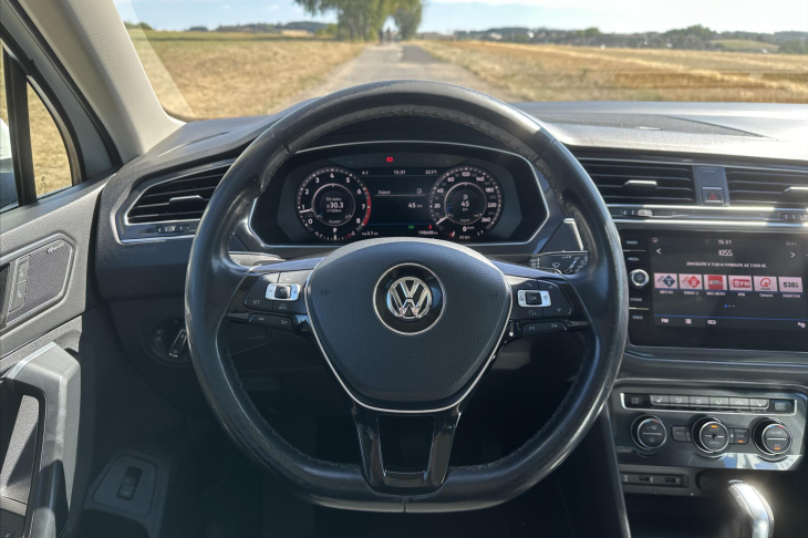 Volkswagen Tiguan 1,4 TSI DSG R-line matrix virtual