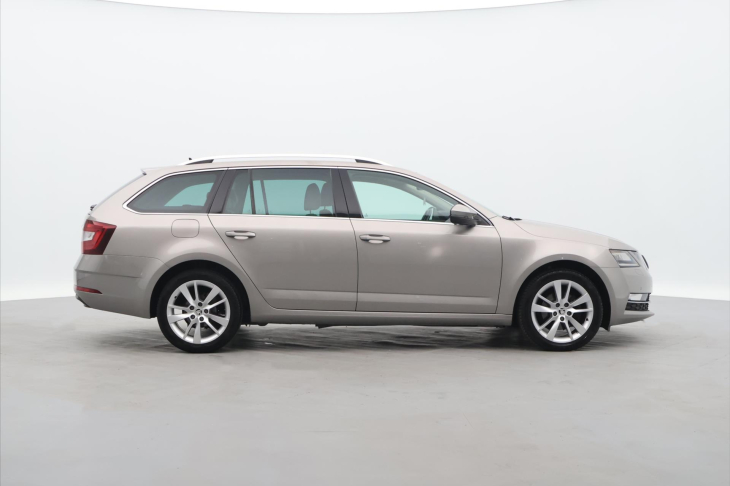 Škoda Octavia 1,4 TSI 110 kW Style