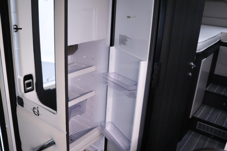 Ford Transit 2,0 CI MAGIS 84 XT CZ 1.MAJ. DPH