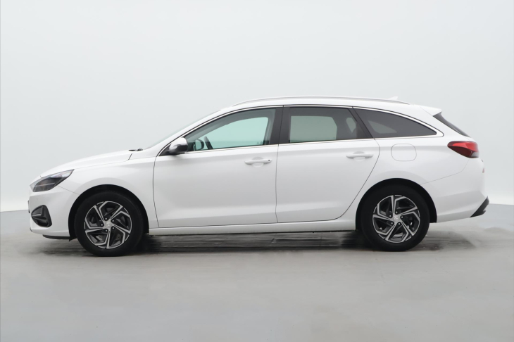 Hyundai i30 1,6 CRDi 85kW Style CZ DPH