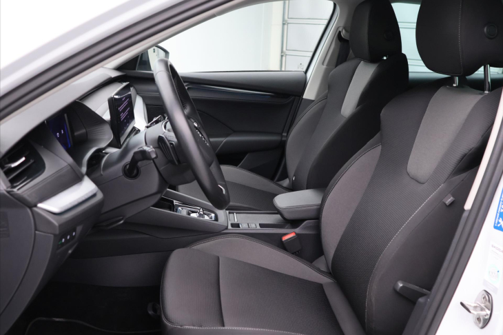 Škoda Octavia 2.0 TDI 110kW DSG Matrix DPH