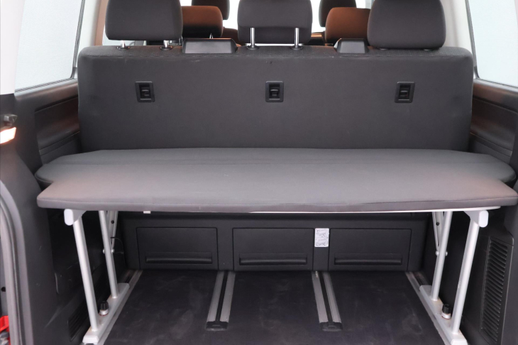 Volkswagen Multivan 2.0 TDI 150kW 7-Míst Tažné 1.Maj.