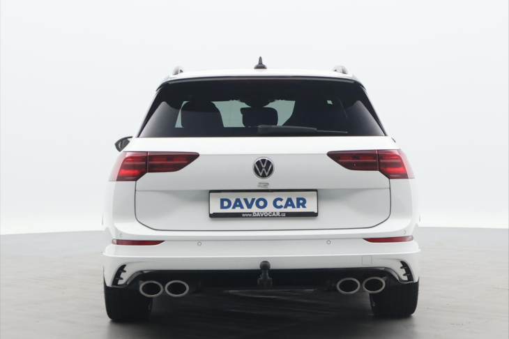Volkswagen Golf 2,0 TSI R 235kW 4MOT DSG DPH CZ