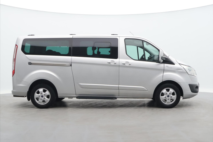 Ford Tourneo Custom 2,2 TDCI 114kW TITANIUM CZ 8Míst