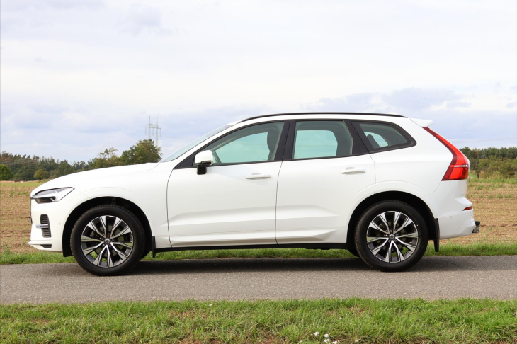 Volvo XC60 2,0 B5 183kW AWD Summum DPH