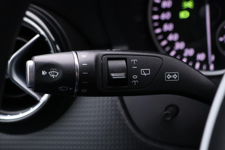 Mercedes-Benz Třídy A 1,8 180CDI 80kW Aut. CZ Xenon