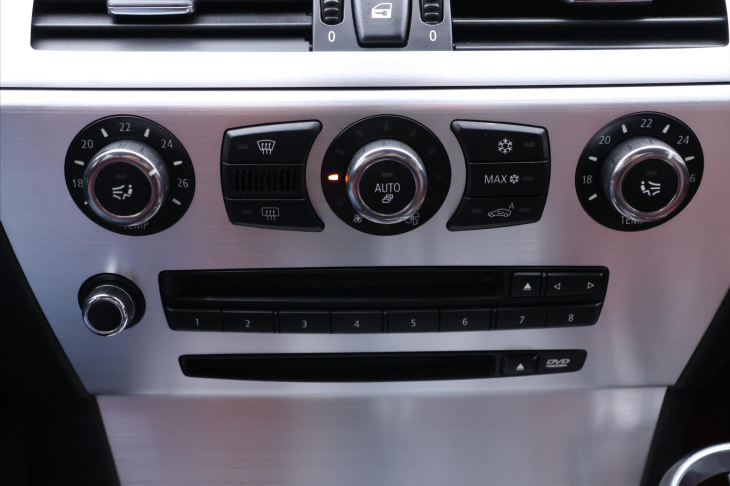 BMW Řada 6 3,0 635da 210kW CZ Kůže