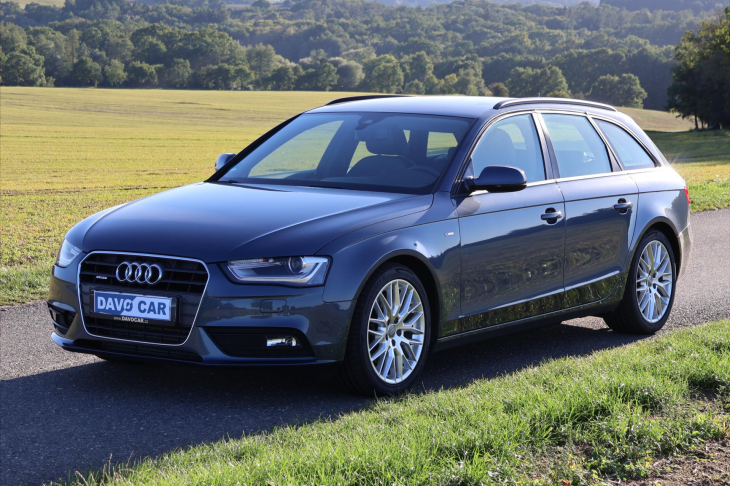 Audi A4 2,0 TDI 130kW Quattro S line