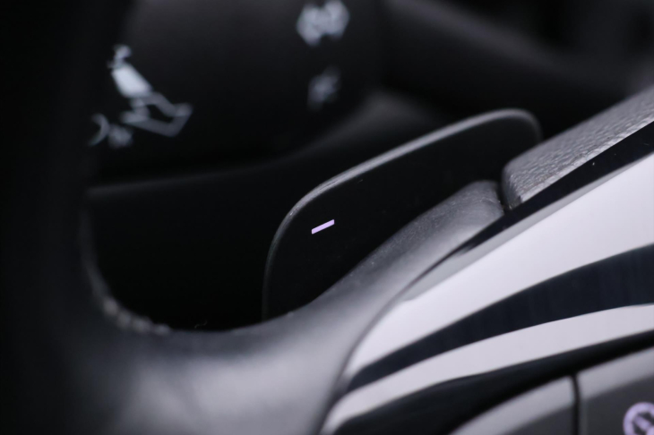 Volkswagen T-Roc 1,5 TSI DSG Design LED Tažné